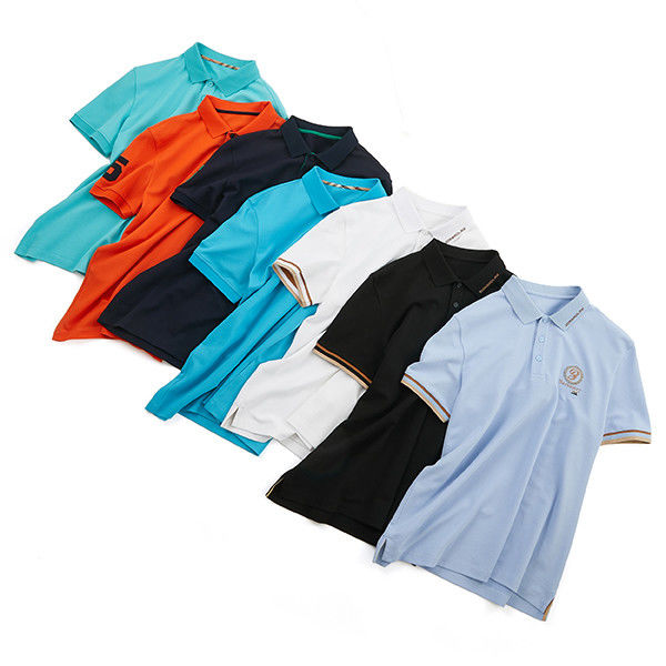 Camisas de polo de color azul personalizado para hombres con logotipo bordado y tejido de algodón transpirable