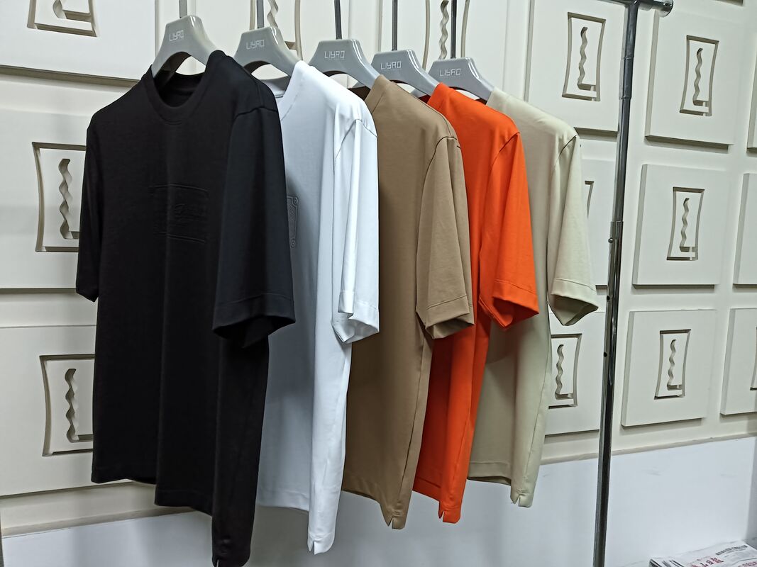 Fabricante profesional OEM/ODM Camiseta personalizada de streetwear Camiseta extragrande para hombre