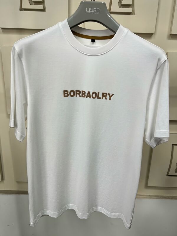 Camiseta de manga corta de corte regular de alta calidad para hombre con logo personalizado impreso con tecnología DTG