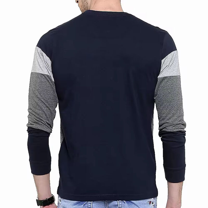 Camiseta de manga larga fina con cuello redondo y bloques de color para hombre de talla grande para otoño e invierno